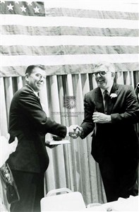 Image description is not available for 1969.034